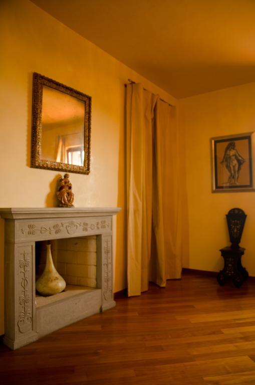 B&B Serena Prato Szoba fotó