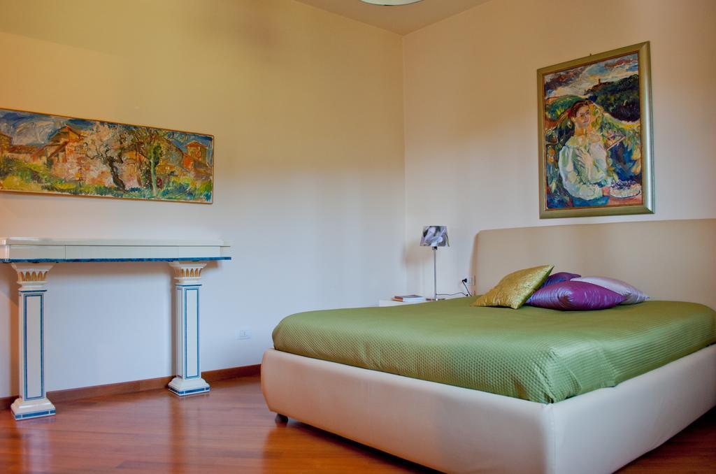 B&B Serena Prato Szoba fotó